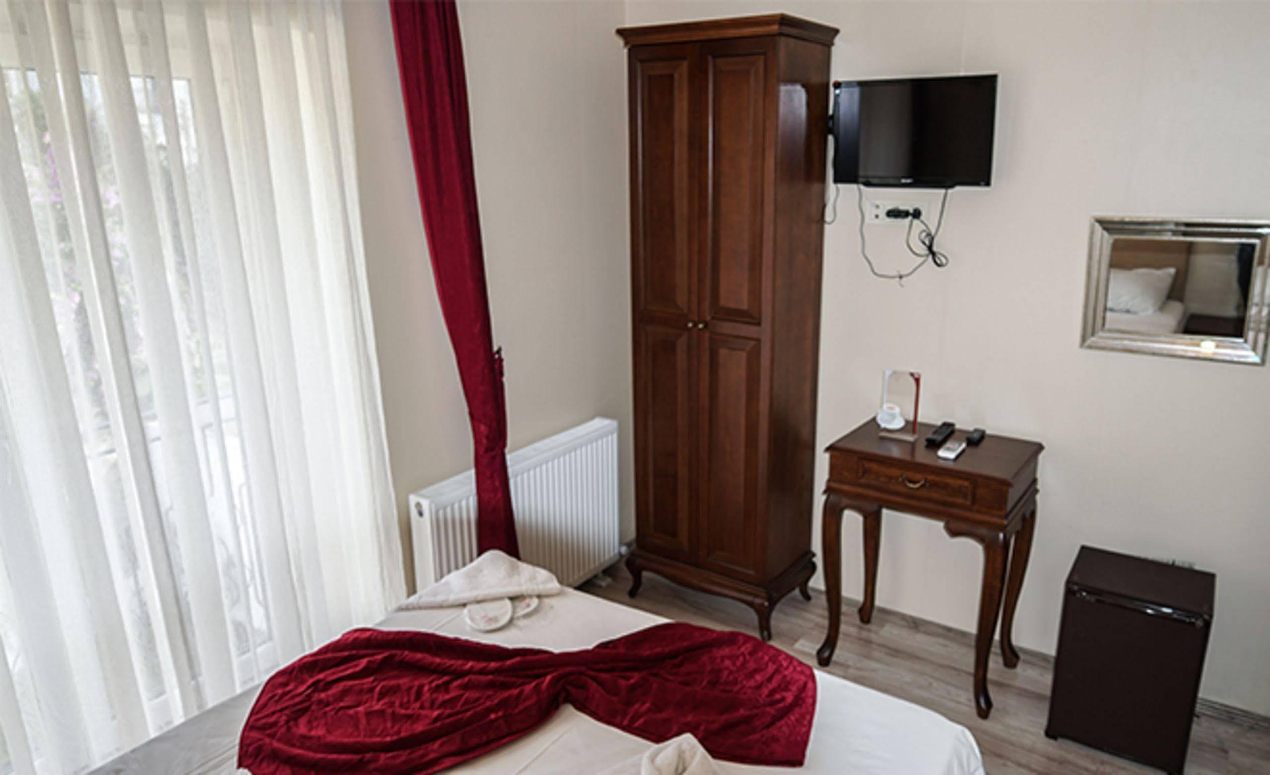 אדאלר Pelit Boutique Hotel מראה חיצוני תמונה